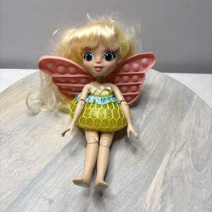 Fidgie Friends Dandelion Wishes, Butterfly-Winged Fashion Doll with Fidget Toy F